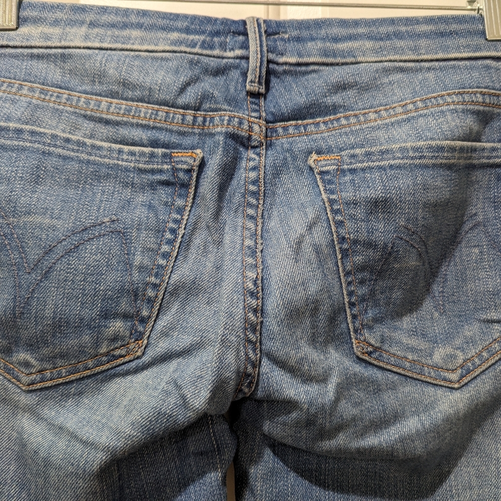 MOTHER The Looker Mid Rise Ankle Jeans - Rancho Diablo - Picture 5 of 7